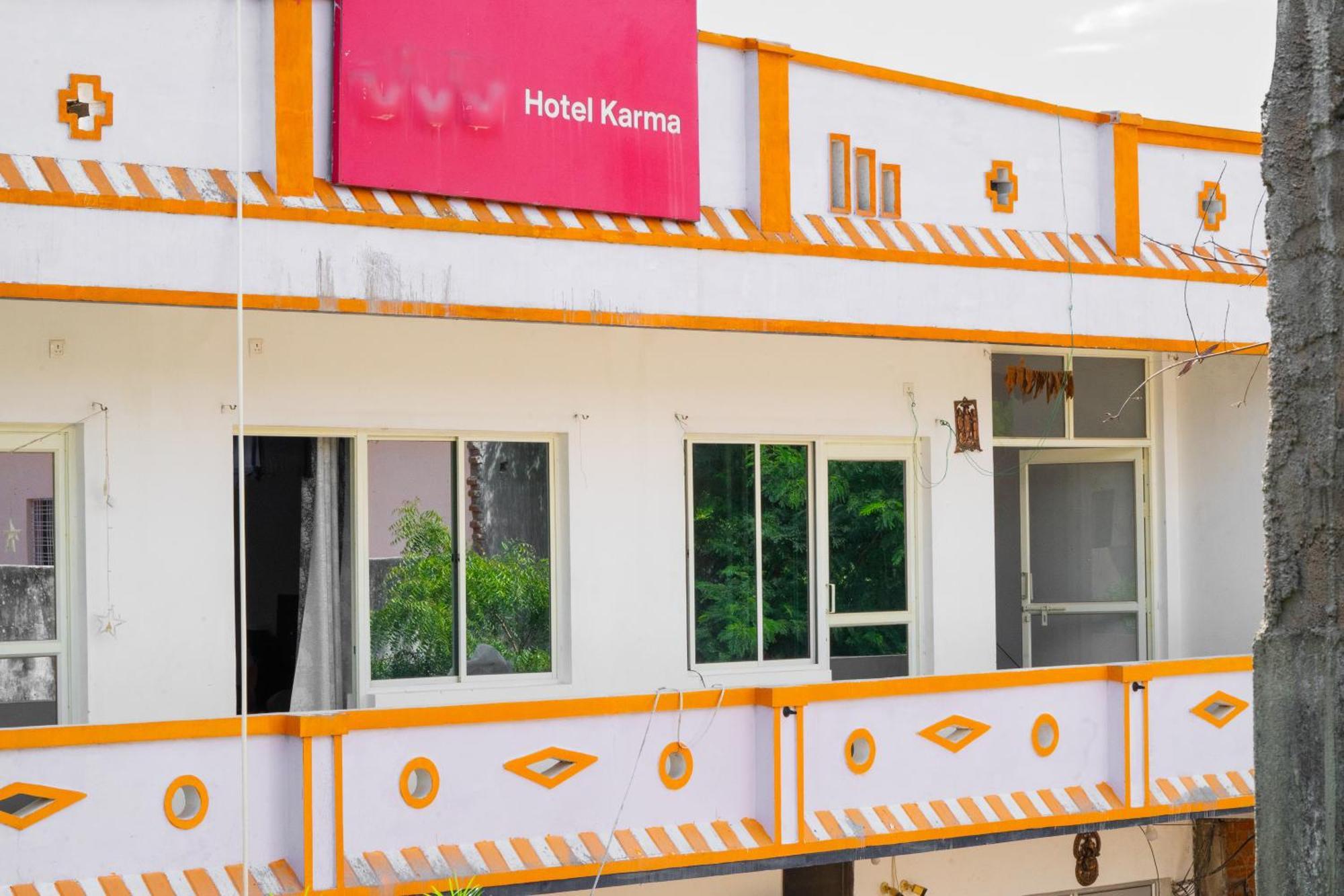 Karma Hostel Khajurāho Exterior photo